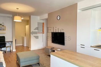 Apartament cu doua camere in complexul Luceafarul anunturi imobiliare Bihor
