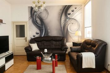 Casă - 2 camere de inchiriat GRIVITEI - Brasov anunturi imobiliare Brasov