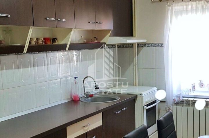 Apartament 2 camere , zona 6 vanatori anunturi imobiliare Arad