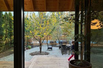 Casa cu arhitectura moderna, gradina si piscina exterioara, cu influente japoneze, strada Zorelelor, Snagov anunturi imobiliare Bucuresti