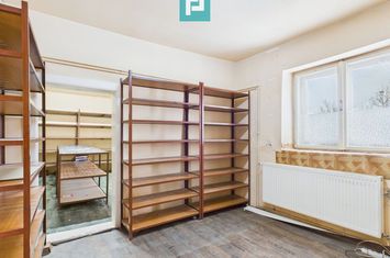 Spațiu central cu vad comercial anunturi imobiliare Arad