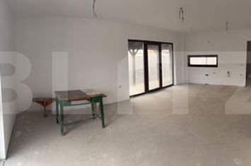 Vilă - 5 camere de vanzare LIVADA - Arad anunturi imobiliare Arad