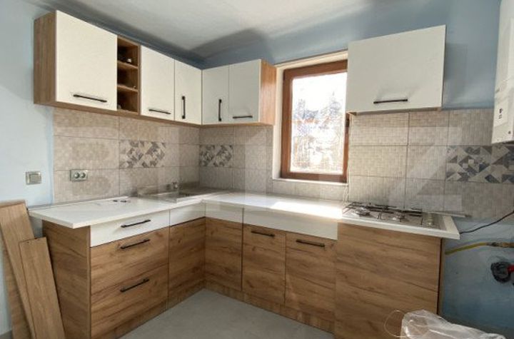 Casă - 3 camere de vanzare CLUJ-NAPOCA - Cluj anunturi imobiliare Cluj
