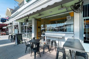 Afacere catering 80 mp, Χρυσούπολη, vis‑à‑vis πλατεία Ηρώων anunturi imobiliare Grecia