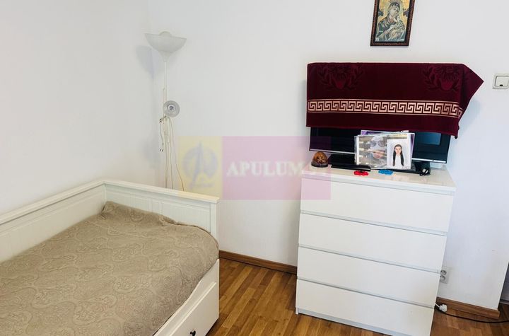 Vanzare apartament de 3 camere Tineretului-Pasaj anunturi imobiliare Bucuresti