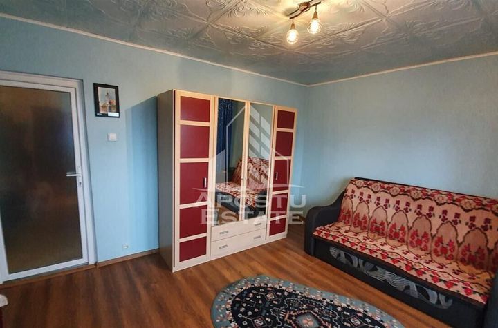 Apartament cu o camera  50mp  in zona Confectii anunturi imobiliare Arad