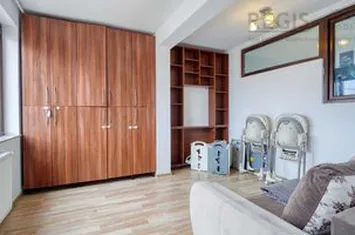Apartament 3 camere de vanzare TRACTORUL - Brasov anunturi imobiliare Brasov