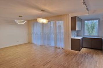 Apartament 4 camere de inchiriat BANEASA - Bucuresti anunturi imobiliare Bucuresti