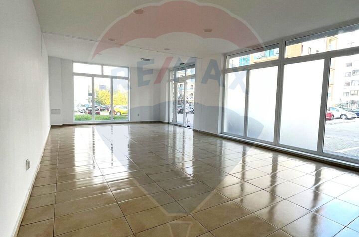 Spațiu comercial de închiriat cu vitrină stradală pe Doamna Stanca anunturi imobiliare Sibiu