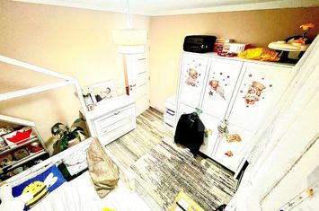 Apartament 4 camere de vanzare SIMLEU SILVANIEI - Salaj anunturi imobiliare Salaj