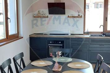 Priveliste care te cucereste! Casa cu 4 camere de vanzare in Selimbar anunturi imobiliare Sibiu