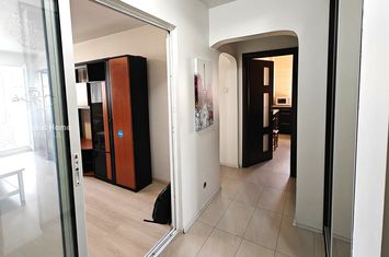Apartament 3 camere de vanzare DRUMUL TABEREI - Bucuresti anunturi imobiliare Bucuresti