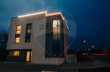 Pensiune cu 8 camere de vânzare anunturi imobiliare Mures