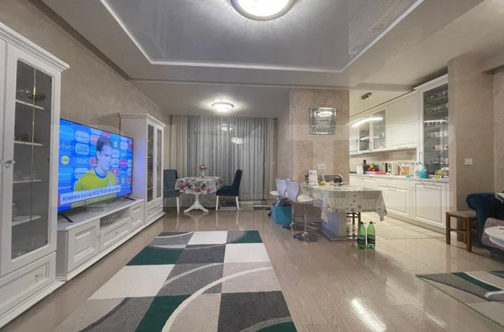 Vilă - 5 camere de vanzare LIPOVEI - Timis anunturi imobiliare Timis