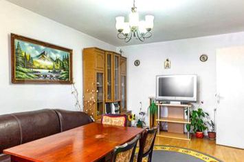 Apartament 3 camere de vanzare DARSTE - Brasov anunturi imobiliare Brasov