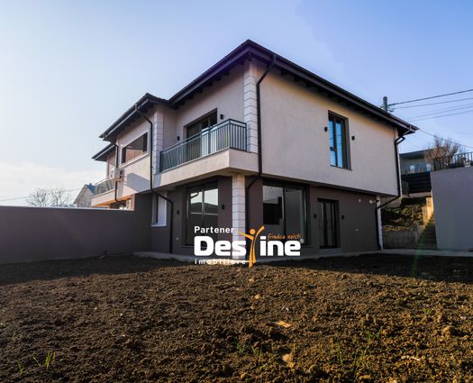 Vilă 4 cam Hlincea, 105 mp, P+1