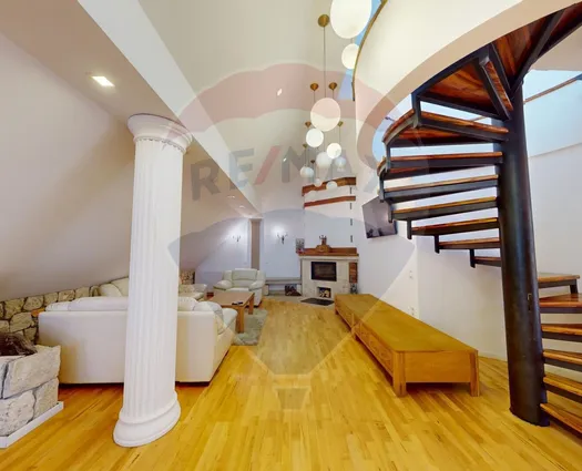 Apartament 5 camere Turnisor, 216 mp