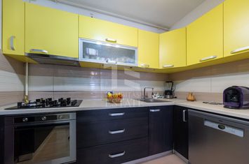 CORESI - Isaran | 3 camere 82 mp loc de parcare si boxa anunturi imobiliare Brasov