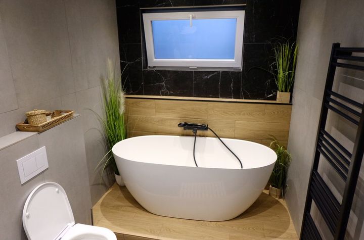 Casă - 3 camere de inchiriat UZINA 2 - Brasov anunturi imobiliare Brasov