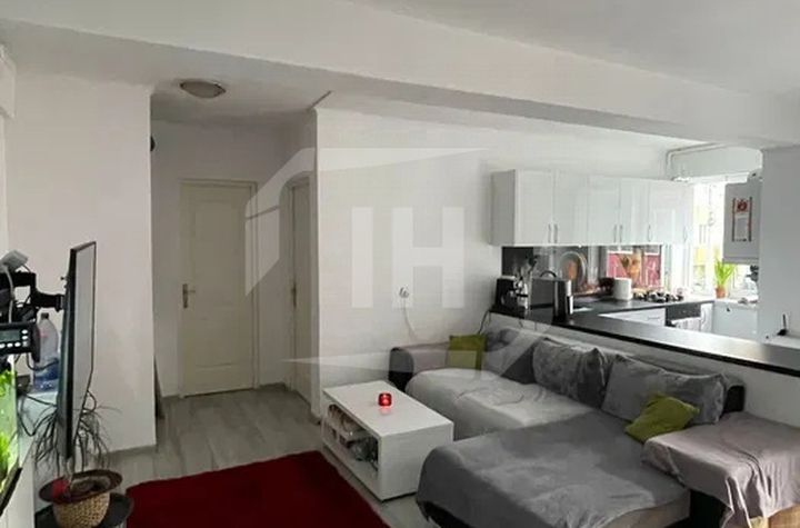 Apartament 3 camere de vanzare CLUJ-NAPOCA - Cluj anunturi imobiliare Cluj
