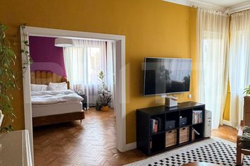 Vilă - 11 camere de vanzare CLUJ-NAPOCA - Cluj anunturi imobiliare Cluj