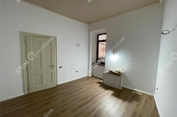 Apartament 3 camere de vanzare CENTRAL - Sibiu anunturi imobiliare Sibiu