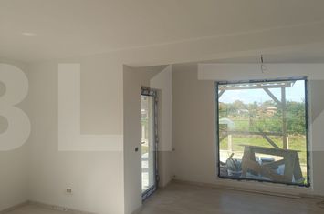 Casă - 5 camere de vanzare CATAMARESTI - Botosani anunturi imobiliare Botosani