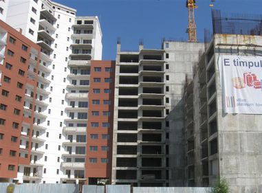 Peste 8 milioane euro, datoriile Platinum Vitan Towers, aflat în insolvenţă