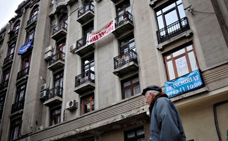 Lista de oferte de la "EXECUTĂRI SILITE": de la apartament cu patru camere din Bucureşti (45.000 de euro), la maşini, terenuri şi ferme