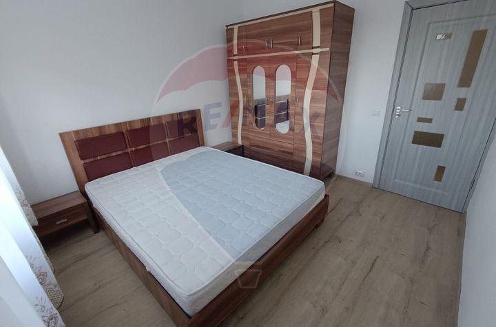 De inchiriat Apartament cu 4 camere in Vasile Aron anunturi imobiliare Sibiu