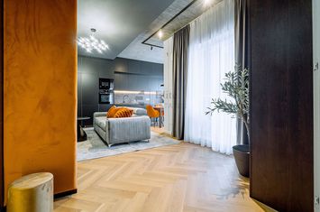 Apartament nou cu 2 camere in bloc "Verde" Zona Centrala anunturi imobiliare Bihor