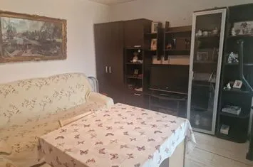 Apartament 3 camere, decomandat , etajul 1/10 anunturi imobiliare Bucuresti