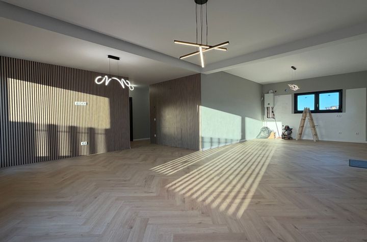 Apartament 4 camere de vanzare SIBIU - Sibiu anunturi imobiliare Sibiu