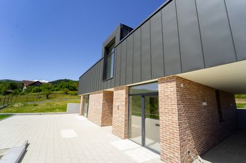 Casă - 5 camere de vanzare CISNADIOARA - Sibiu anunturi imobiliare Sibiu