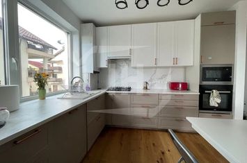Apartament 4 camere de inchiriat CLUJ-NAPOCA - Cluj anunturi imobiliare Cluj