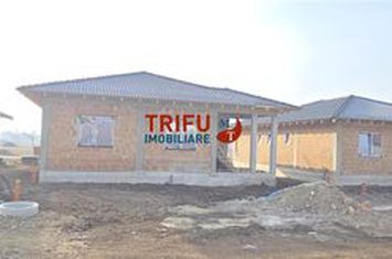 Casă - 4 camere de vanzare CENTRAL - Alba anunturi imobiliare Alba