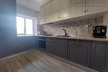Apartament 3 camere de vanzare CENTRUL CIVIC - Brasov anunturi imobiliare Brasov