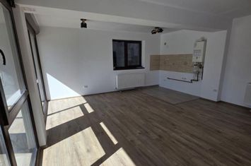 Garsonieră de vanzare SINAIA - Prahova anunturi imobiliare Prahova