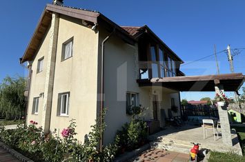 Vilă - 5 camere de vanzare HARMAN - Brasov anunturi imobiliare Brasov
