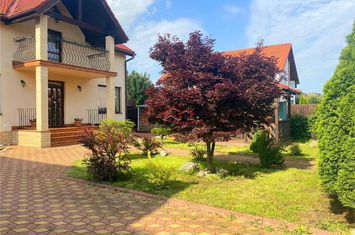 Vilă - 5 camere de vanzare SELIMBAR - Sibiu anunturi imobiliare Sibiu