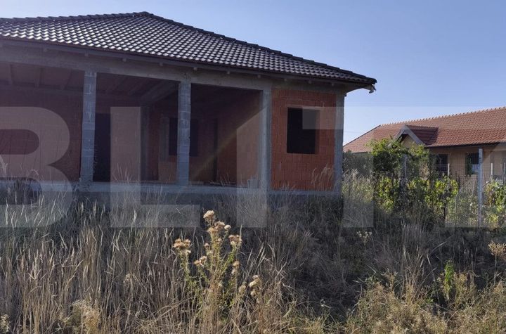Casă - 4 camere de vanzare VIILE SATU MARE - Satu Mare anunturi imobiliare Satu Mare