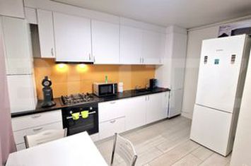 Apartament 2 camere de vanzare FLORESTI - Cluj anunturi imobiliare Cluj