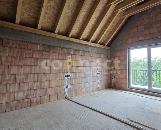 Vilă 4 cam Cluj-Napoca, 201 mp, P+1