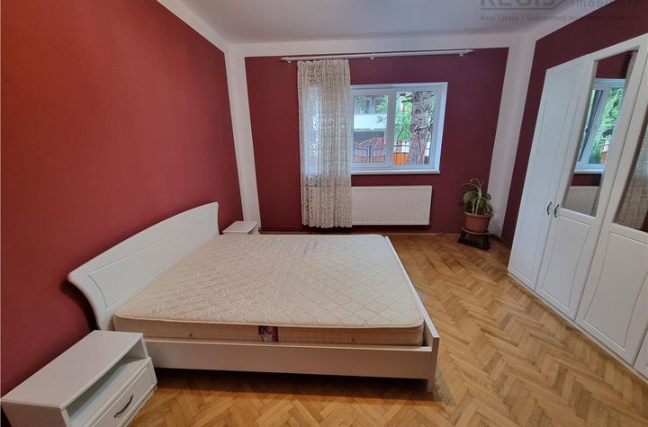 Apartament 3 camere de inchiriat FLORILOR - Brasov anunturi imobiliare Brasov