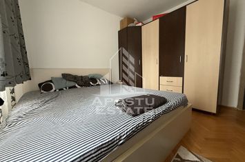 Apartament cu 2 camere, decomandat, zona Soarelui anunturi imobiliare Timis