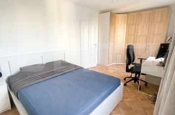Apartament 3 camere de vanzare CLUJ-NAPOCA - Cluj anunturi imobiliare Cluj