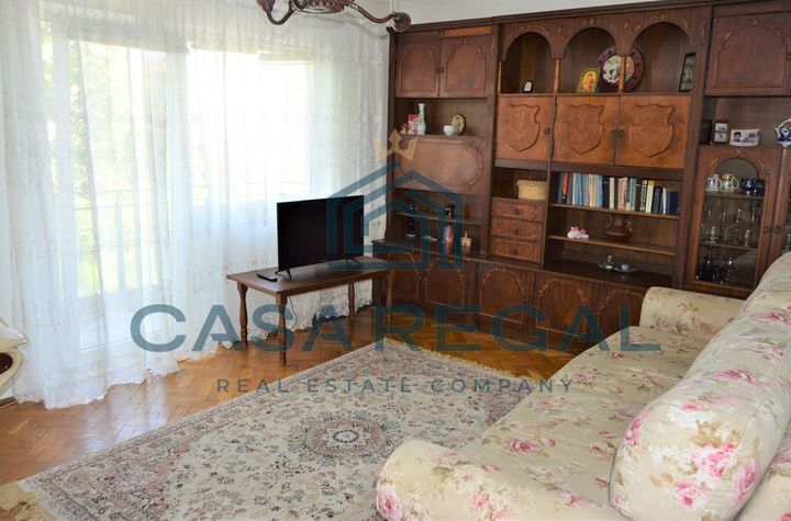 Apartament 2 camere zona Lacul Rosu anunturi imobiliare Bihor