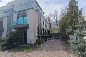 Casa de lux la padurea Dumbrava anunturi imobiliare Sibiu