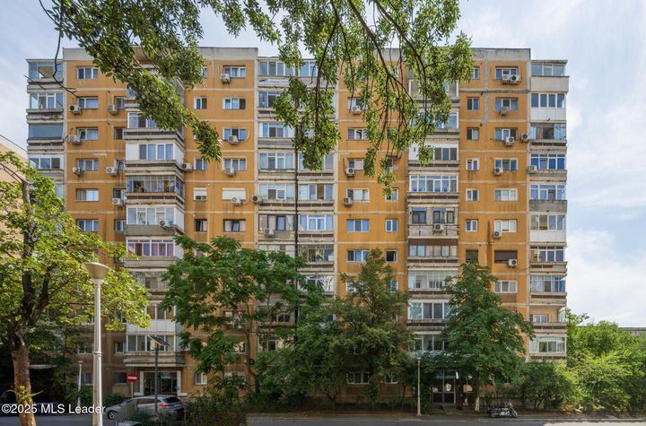 GORJULUI - MILITARI, 2 CAMERE 57 MP, ETAJ 10, PANORAMA! anunturi imobiliare Bucuresti