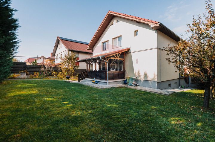 Vanzare casă,  într-o locație liniștită în cartierul Europa anunturi imobiliare Cluj